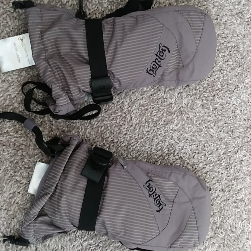 Burton ski gloves